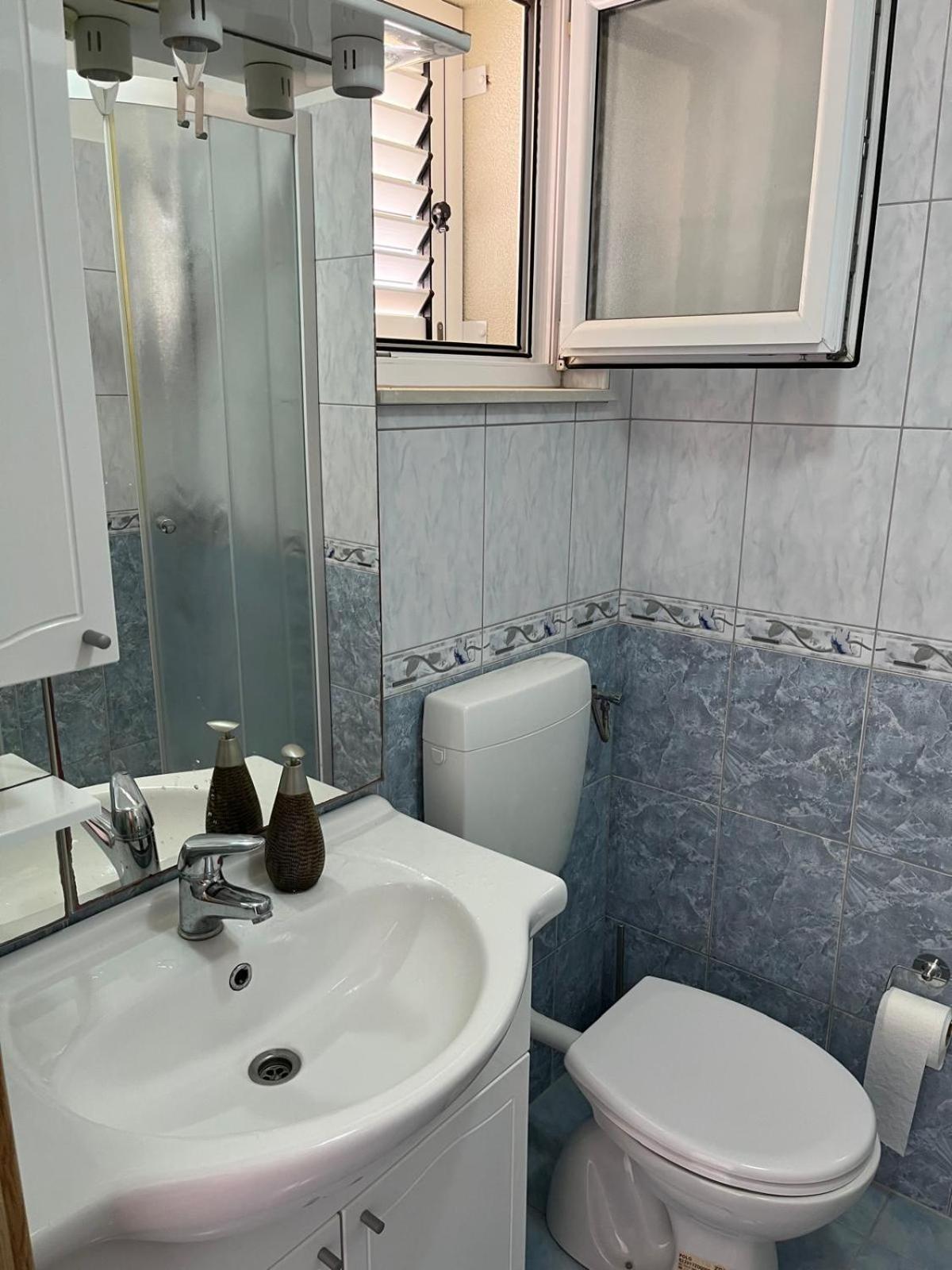 Apartments Vido Vodice Ngoại thất bức ảnh